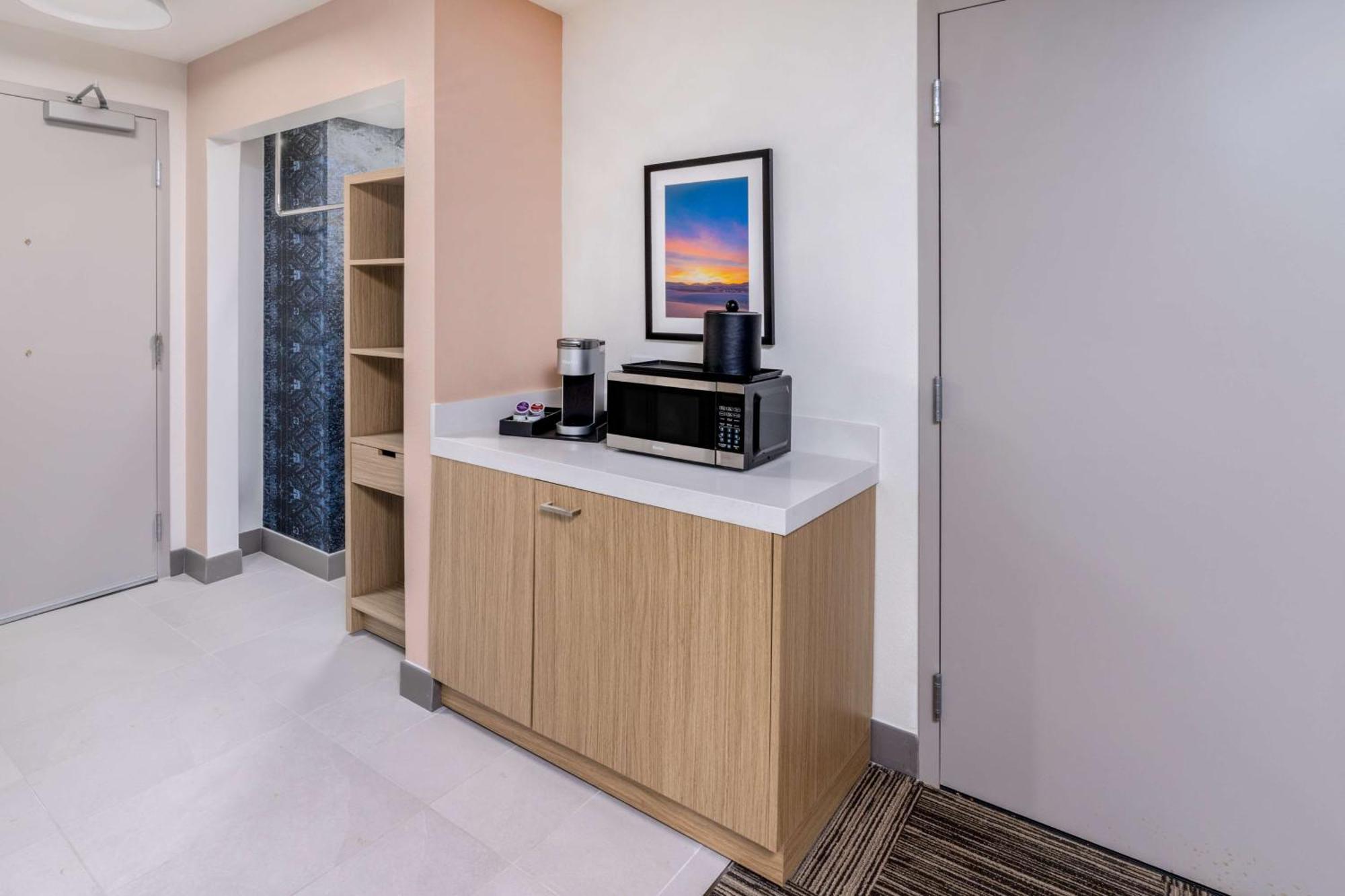 Hilton Garden Inn Albuquerque Uptown Εξωτερικό φωτογραφία
