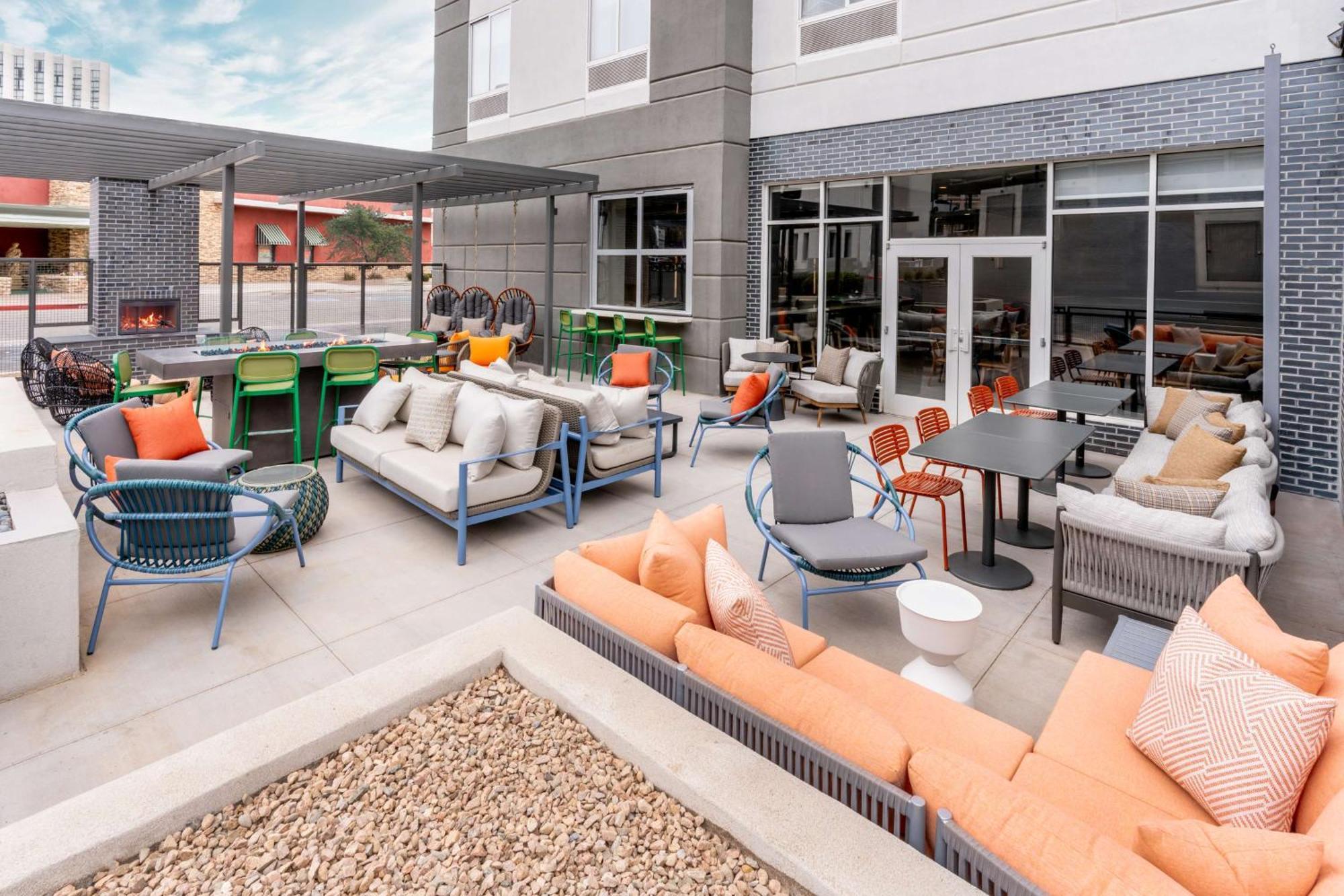 Hilton Garden Inn Albuquerque Uptown Εξωτερικό φωτογραφία